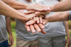 Descubra o poder do voluntariado estratégico no Pré-FIFE em Curitiba